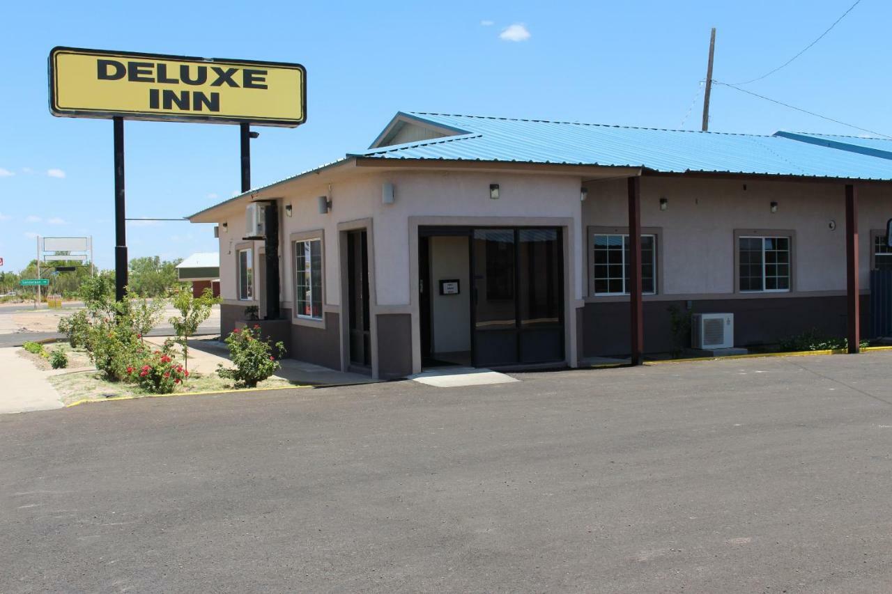 Deluxe Stockton Motel