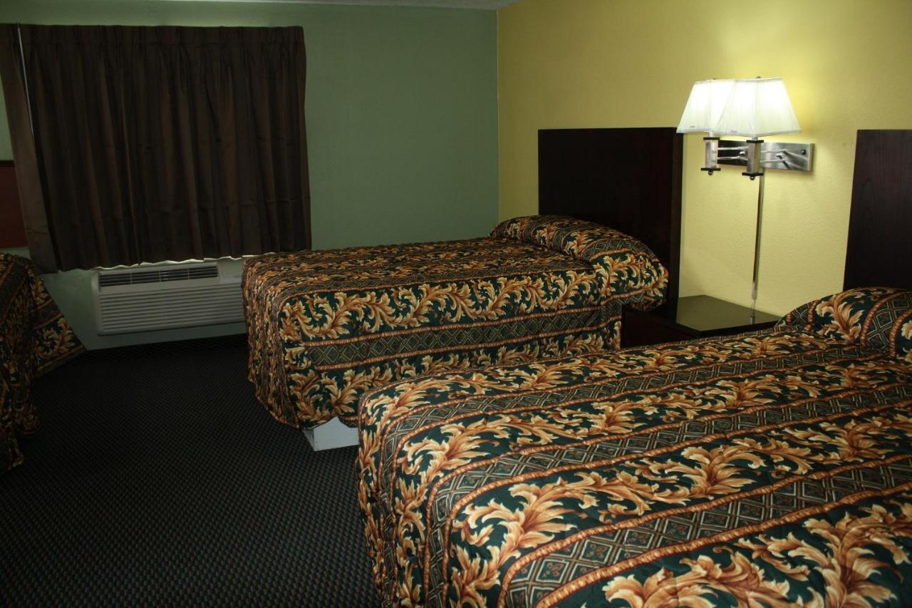 Motel Deluxe Stockton *